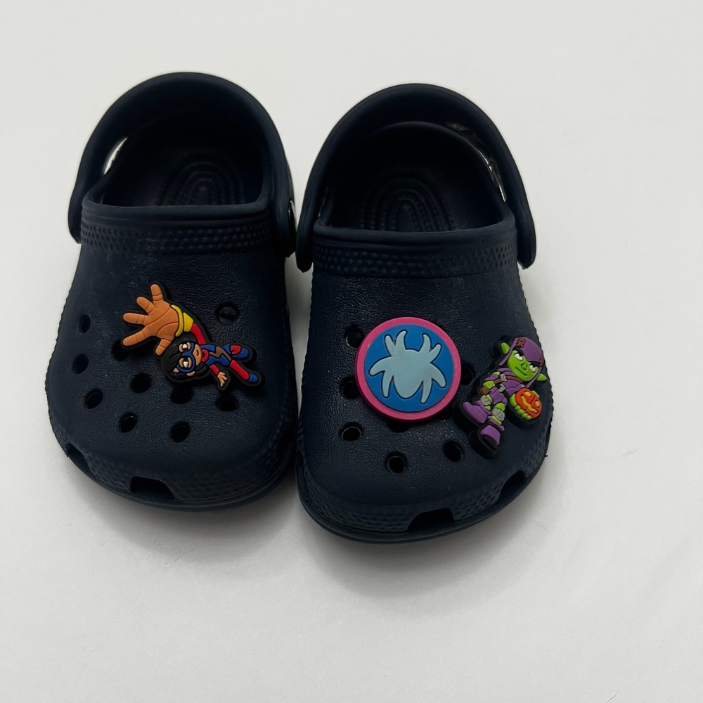 Crocs Kids Clog Shoes Size 2/3 Navy Blue Marvel Spider-Man Green Goblin